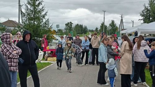 Концерт и мёд с блинами ждали гостей на Дне села в Кильдееве