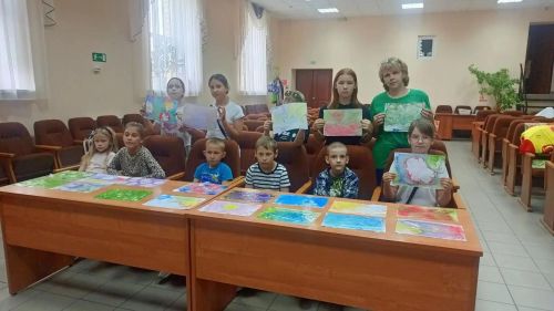 Макылда Эбру техникасы белән рәсем ясарга өйрәнделәр