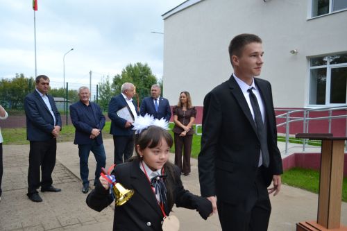 Татарско-Бурнашевская школа открылась после капремонта