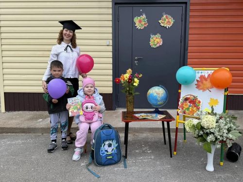В «Берёзке» начали учебный год с поздравлений и фотосессии