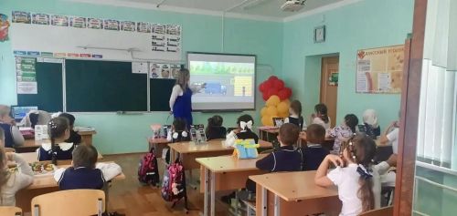 Первоклассники Верхнего Услона прошли школу безопасной дороги