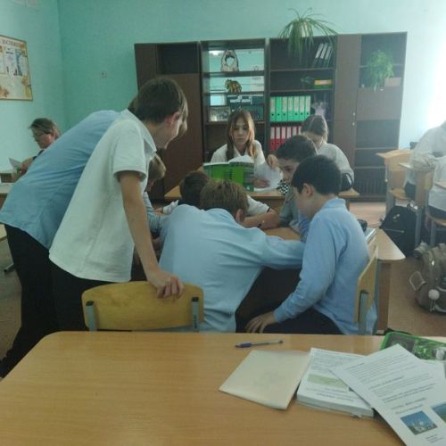 Школьники Верхнего Услона прошли краеведческий маршрут в библиотеке