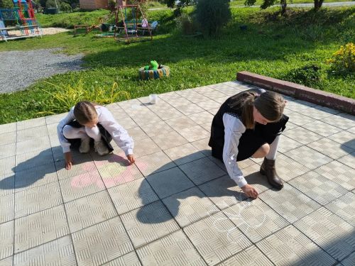 Печище балалары Беслан фаҗигасен искә төшерделәр