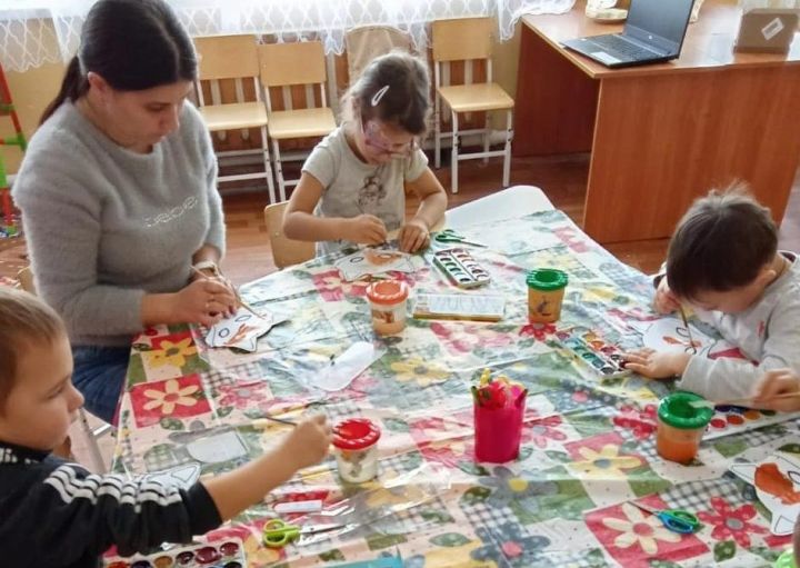 Октябрьский балалар бакчасында төлке көнен билгеләп үттеләр