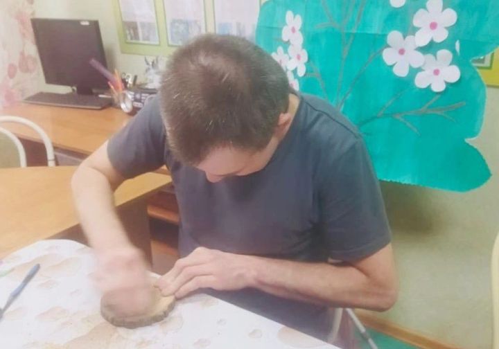 Югары Ослан картлар һәм инвалидлар интернат-йортында яңа арттерапевтика технологиясен гамәлгә керттеләр