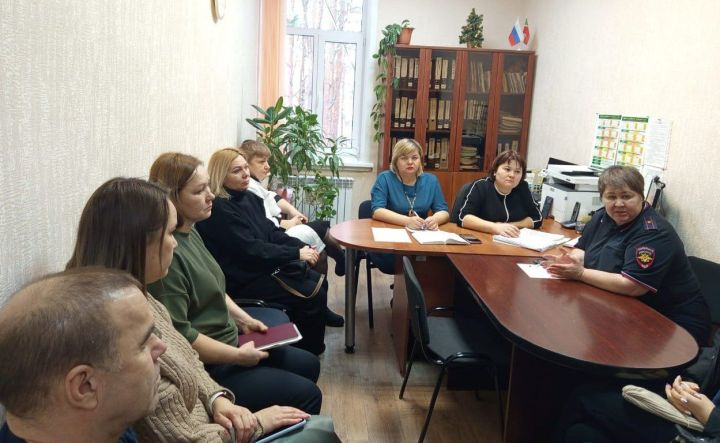 В Верхнеуслонском районе на межведомственном учете состоят 7 семей
