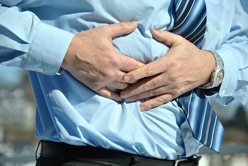 8 сигналов организма, которые могут предупредить вас о язве желудка