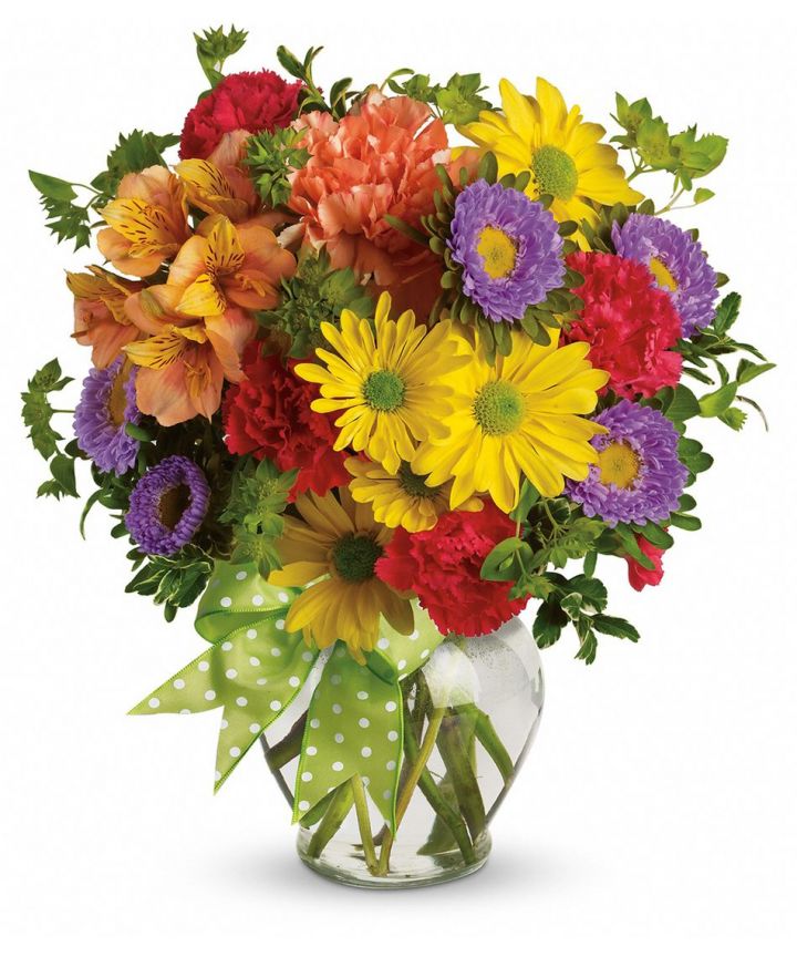 Какие цветы лучше дарить женщинам на 8 марта: значение цветов