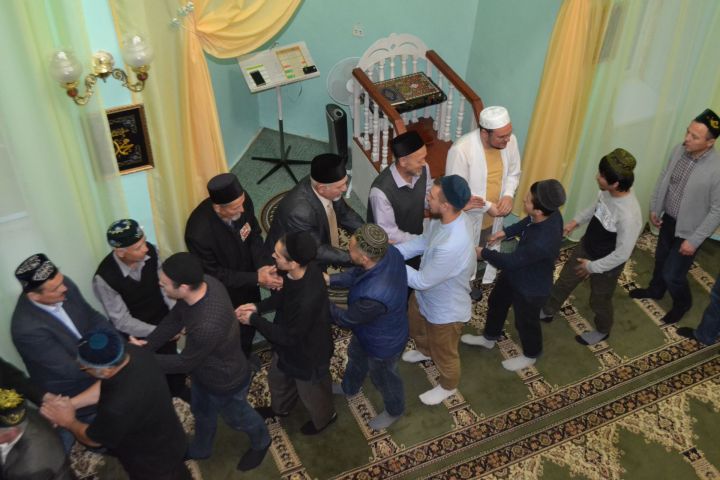 В Верхнеуслонской мечети заботятся не только о духовности, а еще и об организации досуга подрастающего поколения