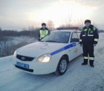 Татарстанские автоинспекторы помогли водителю, у которого закончилось топливо