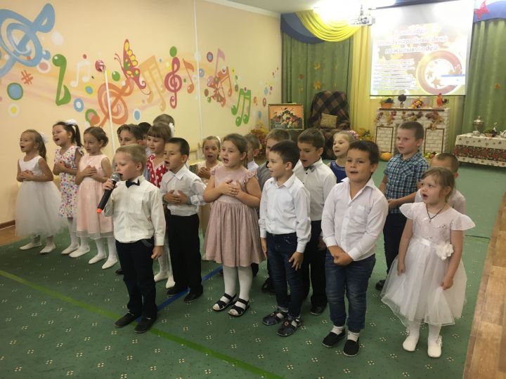 В Верхнеуслонском детском саду "Солнышко" прошел праздничный концерт