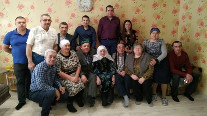 Сания Мухутдинова из Вахитова отметила 90-летний юбилей