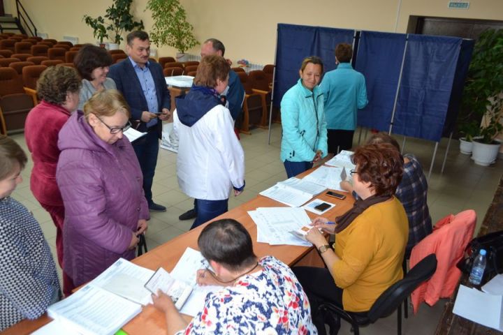 Свыше 10,2% татарстанцев проголосовали на праймериз «Единой России» к 15 часам