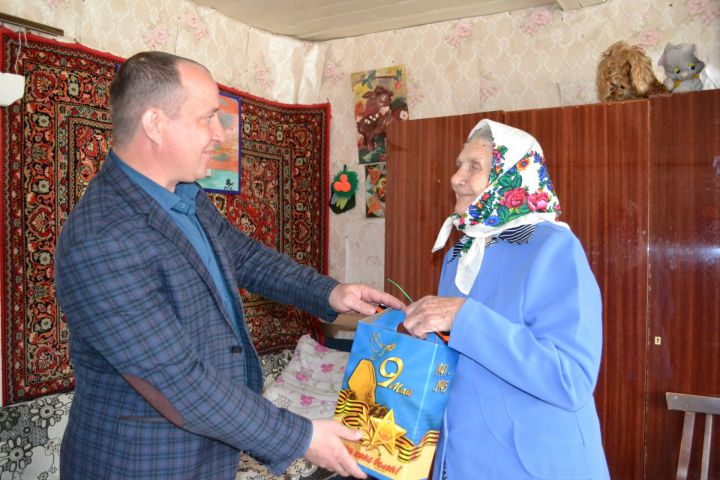 Вдова ветерана войны из Коргузы Анна Бочкова встречает свою 91-ю весну в добром здравии