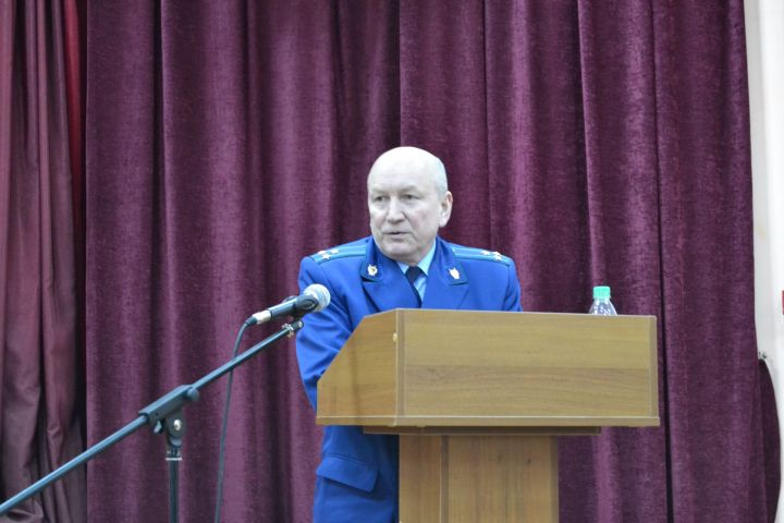 Прокурор района Василий Егоров: "ИНН  можно получить в любом налоговом органе"