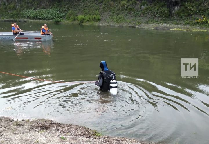 Житель Татарстана утонул в реке, попав в яму под водой
