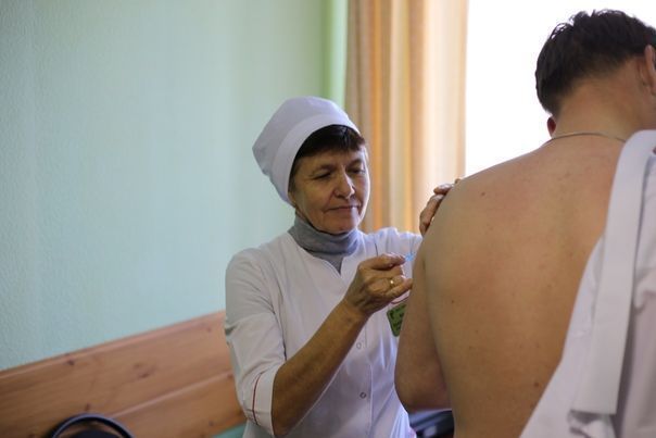На избирательных участках в районах Татарстана можно сделать прививку от гриппа