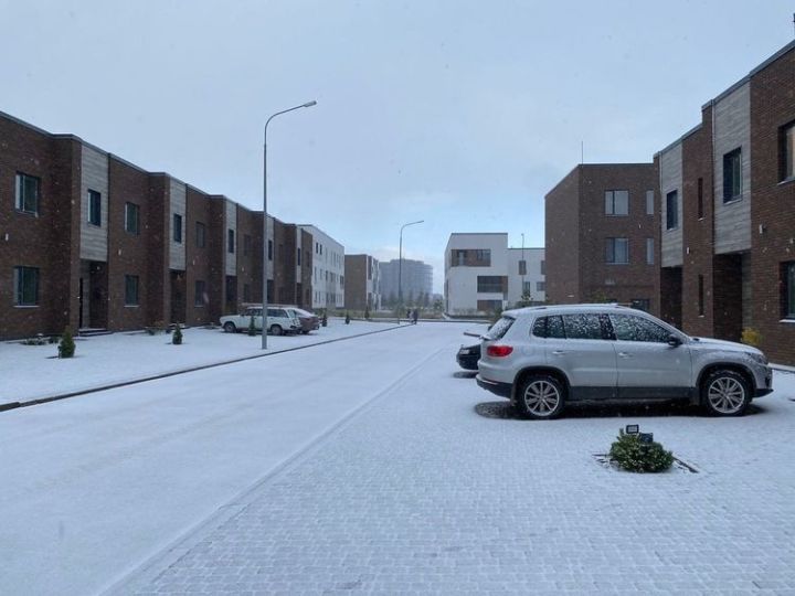 Жители Иннополиса поделились фотографиями первого снега