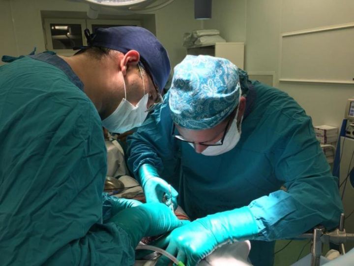 78-летнего дедушку из Верхнеуслонского района спасли врачи РКБ благодаря уникальной методике