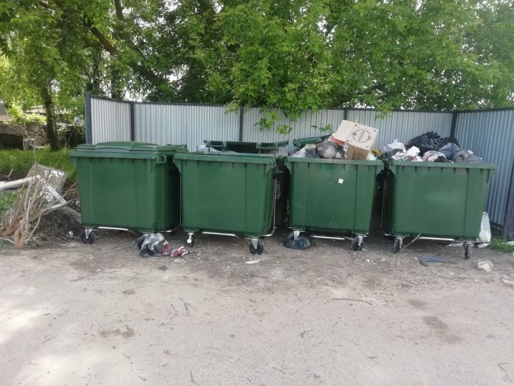 "Волжская новь" разобралась почему в Верхнеуслонском районе вновь встал "мусорный вопрос"