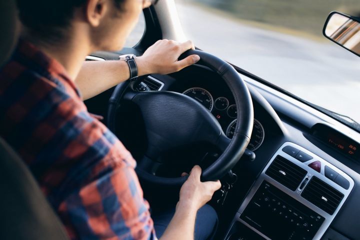 Минздрав: только некоторые водители должны будут сдавать тесты для справки