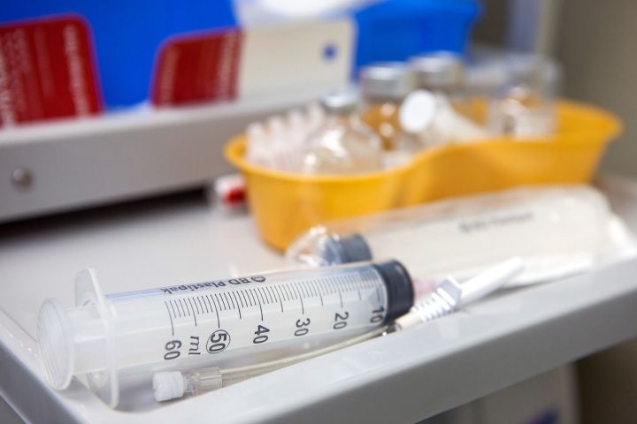 В понедельник в Верхнеуслонский район поступит вакцина против гриппа