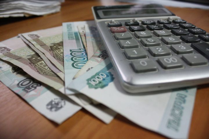 Кому и на сколько повысят пенсии в России с 1 апреля 2021 года?