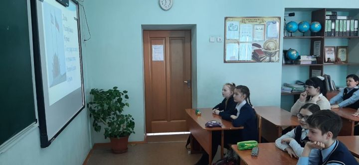 Школьникам района рассказали о воссоединении Крыма с Россией