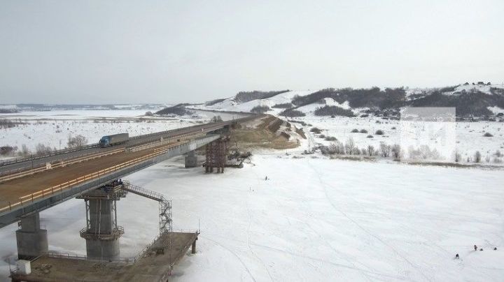 Строительство моста через Свиягу в Татарстане завершили на 42%