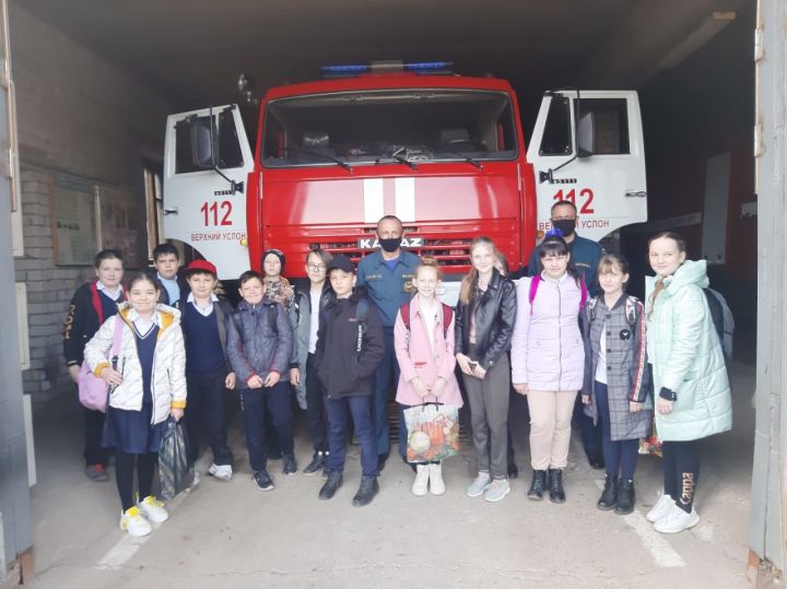 Верхнеуслонские школьники посетили пожарную часть