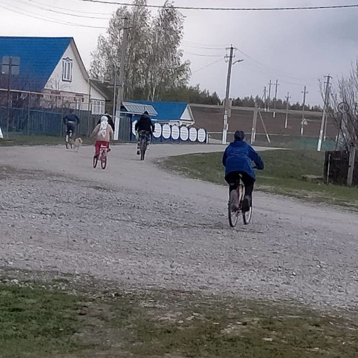 В Янги Болгарах прошли увлекательные велогонки