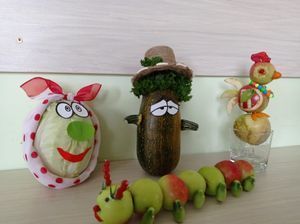 В Майдане оформили чудо – выставку «Живые овощи и фрукты»