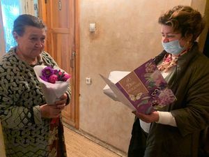 Жительница Пустых Моркваш принимала поздравления с 80-летним юбилеем