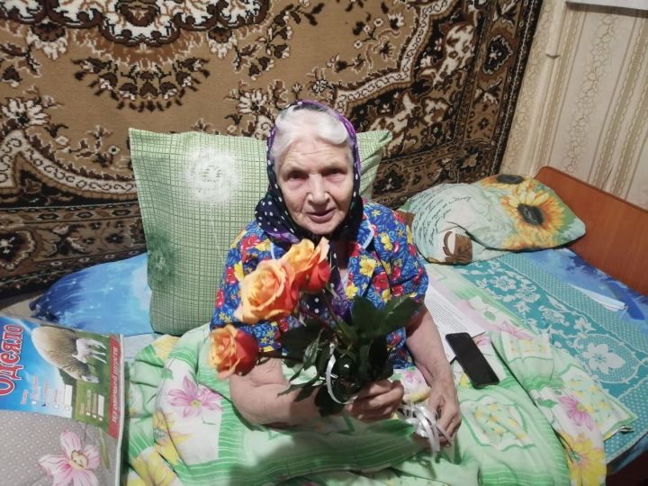 Труженица тыла из Куралова отметила 90-летний юбилей
