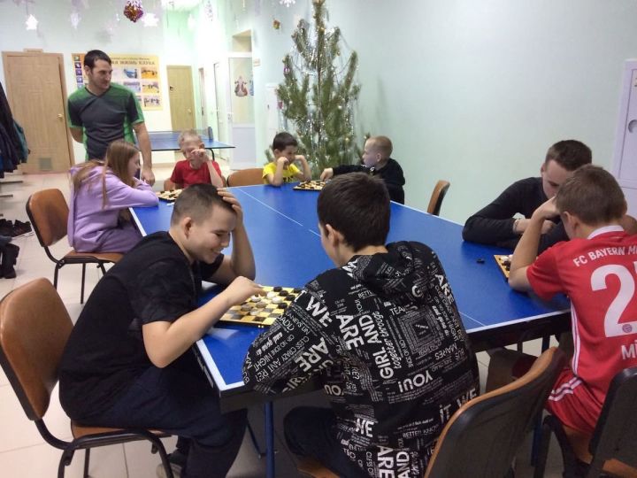 В Макулове организовали Рождественский турнир по шашкам