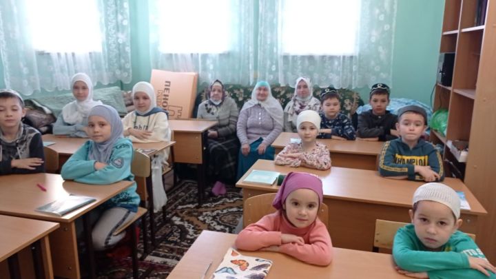 В мечети "Салихжан" начали свою работу зимние духовно - оздоровительные курсы для детей