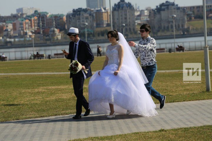 В сентябре в Татарстане брак зарегистрировали больше пар, чем в августе