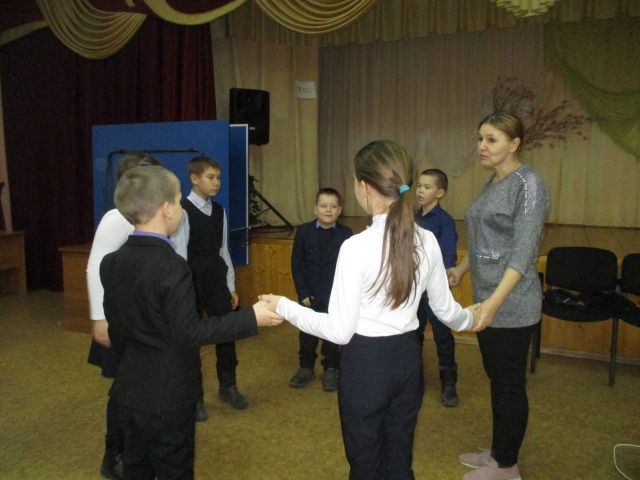 В Кильдееве для подростков провели игру «Здоровейка»