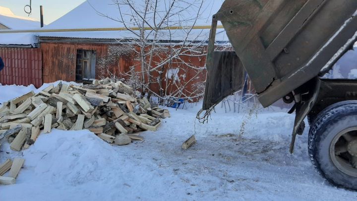 Двум семьям Верхнеуслонского района оказали благотворительную помощь