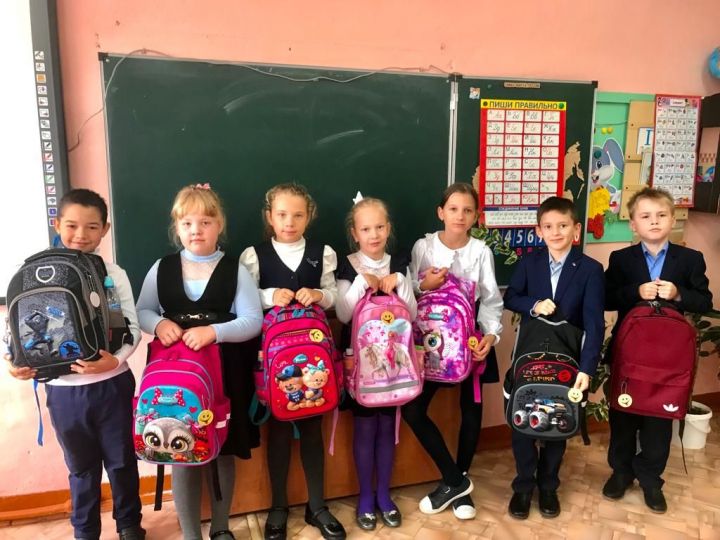Татарско-Бурнашевским школьникам вручили световозвращающие элементы