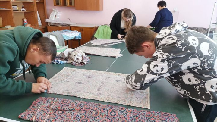 В Матюшинской школе организована акция «Посылка солдату»