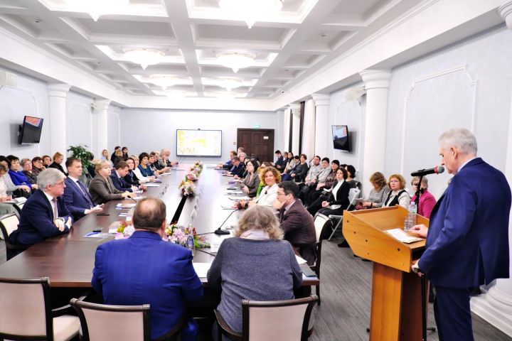 Верхнеуслонцы приняли участие в расширенном заседании русского национально-культурного объединения