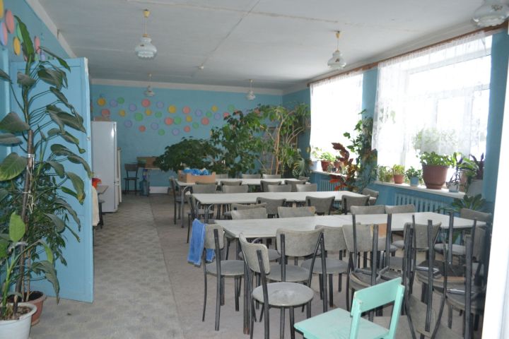 В Печищинской школе идет ремонт столовой