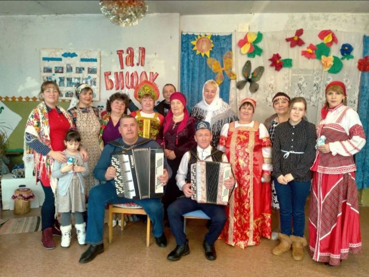 Яңа Болгарда «Тал бишек» дип исемләнгән чара узды