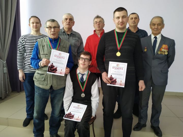 В Молодежном клубе прошло Первенство по шахматам
