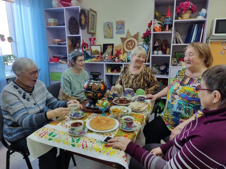 В Печищах прошли чайные посиделки