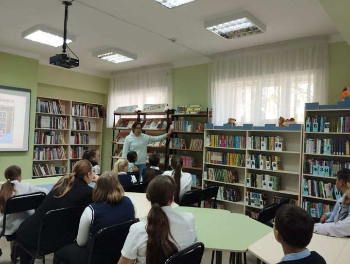 В Верхнем Услоне школьники сходили на экскурсию в Детскую библиотеку