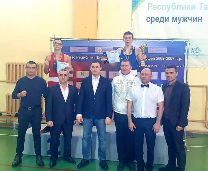 Глеб Мазанов из Нижнего Услона стал серебряным призером Татарстана по боксу