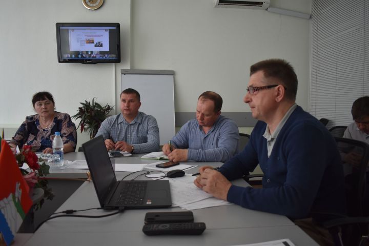 В Верхнеуслонском районе прошло совещание руководителей сельхозпредприятий