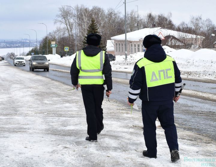 Срок действия водительских удостоверений продлят